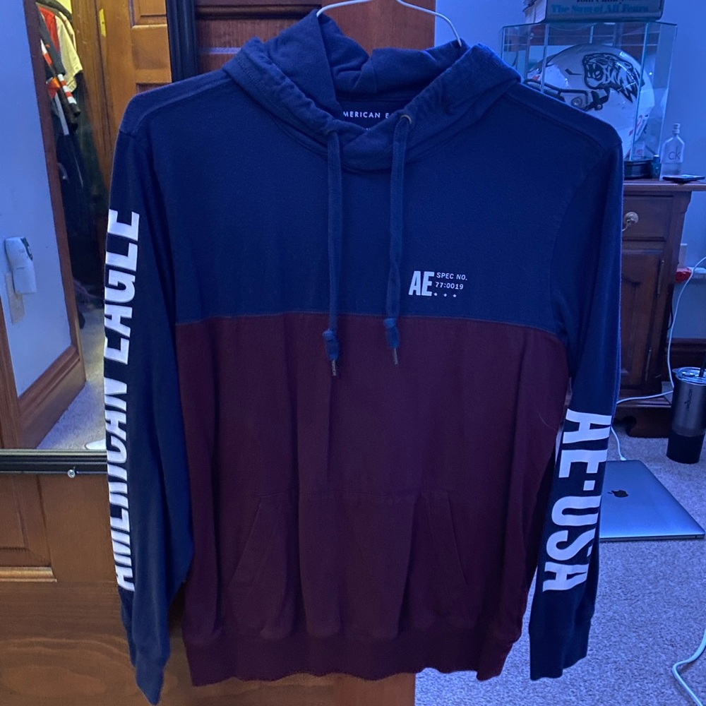 American eagle light weight hoodie